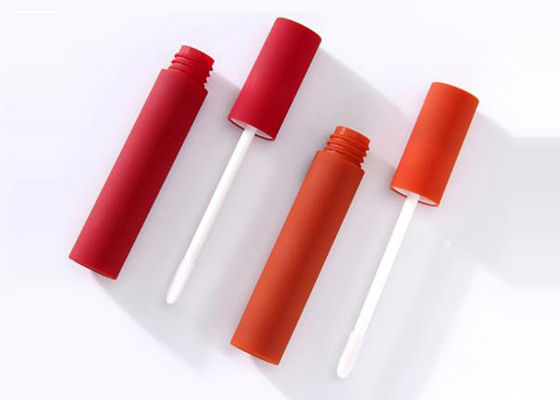 Rote Mattfarbe 5ml leeren die Lipgloss-Behälter-Zylinder-Form, die einfach ist zu tragen